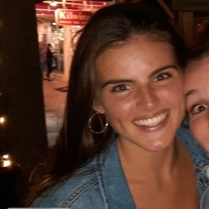 Meet your Posher, Gabby